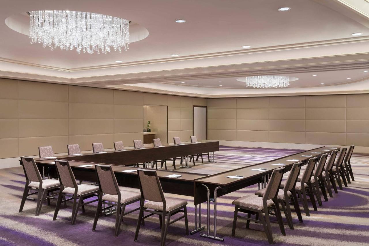 Vogo Abu Dhabi Golf Resort & Spa Formerly The Westin Abu Dhabi Golf Resort & Spa Екстериор снимка Meeting room